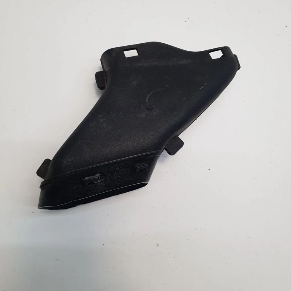 Volvo V40 Hava Filtre Kutusu Ara Borusu 2013-2019