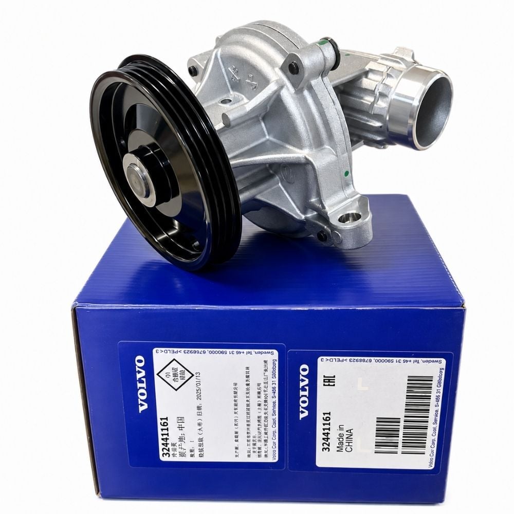 Volvo S60 V40 XC40 Devirdaim Su Pompası Orjinal B5 32441161